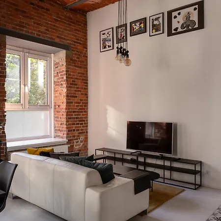 Rentplanet - Nowa Papiernia Apartament *